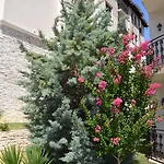 On The Cliff Apartment *