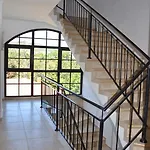 Apartment On The Cliff