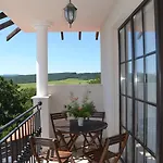 On The Cliff * Obzor