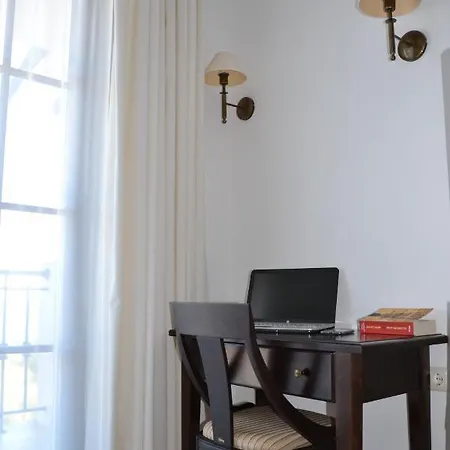 On The Cliff Apartment Obzor