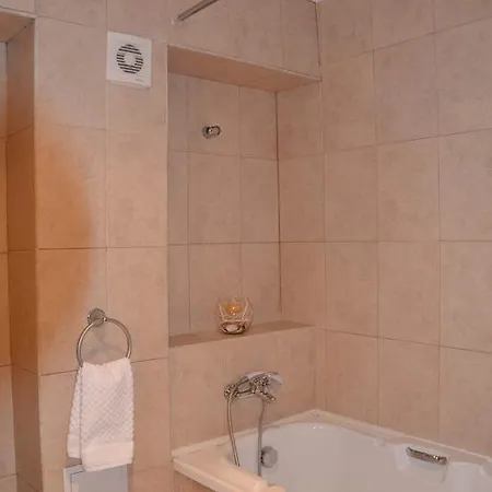 On The Cliff Apartment Obzor