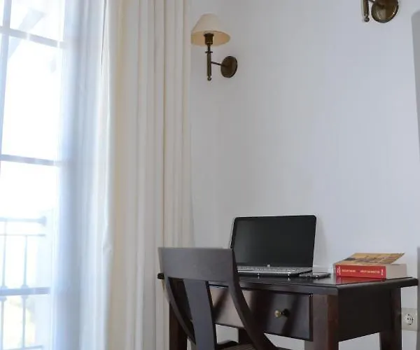 On The Cliff Apartment Obzor