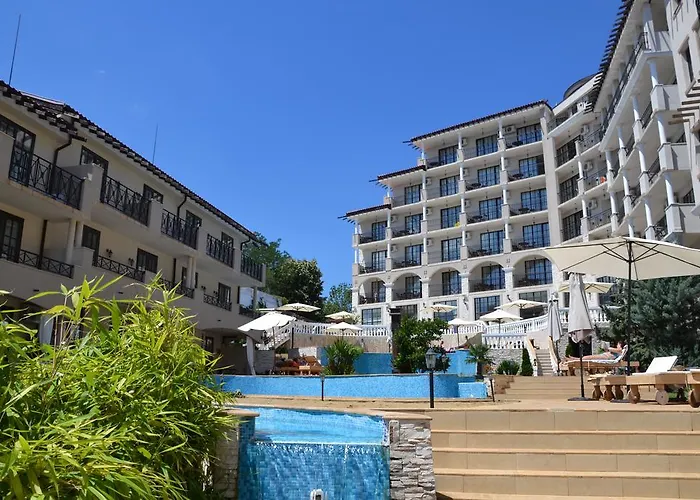 Apartment On The Cliff *